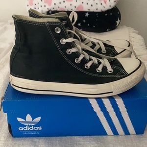 black high top converse